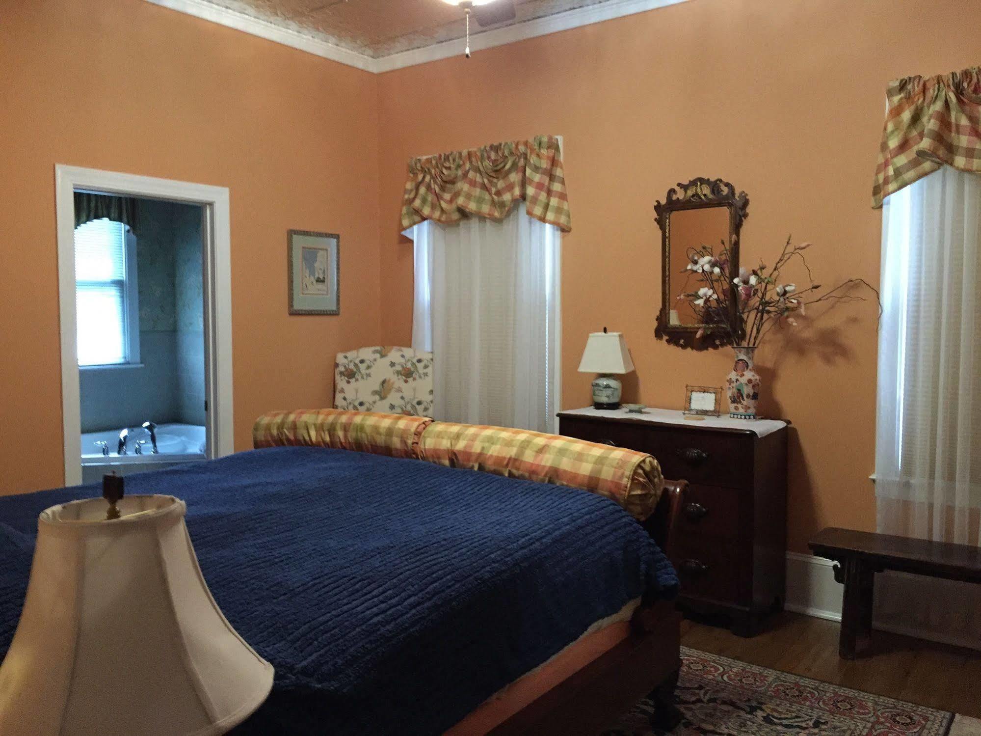Hanna House Bed & Breakfast Bed and breakfast New Bern